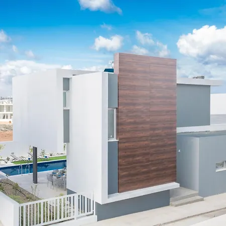 3 Schlafzimmer Ol26 Mit Pool In Σπίτι διακοπών
