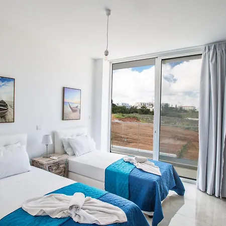 3 Schlafzimmer Ol26 Mit Pool In * Protaras
